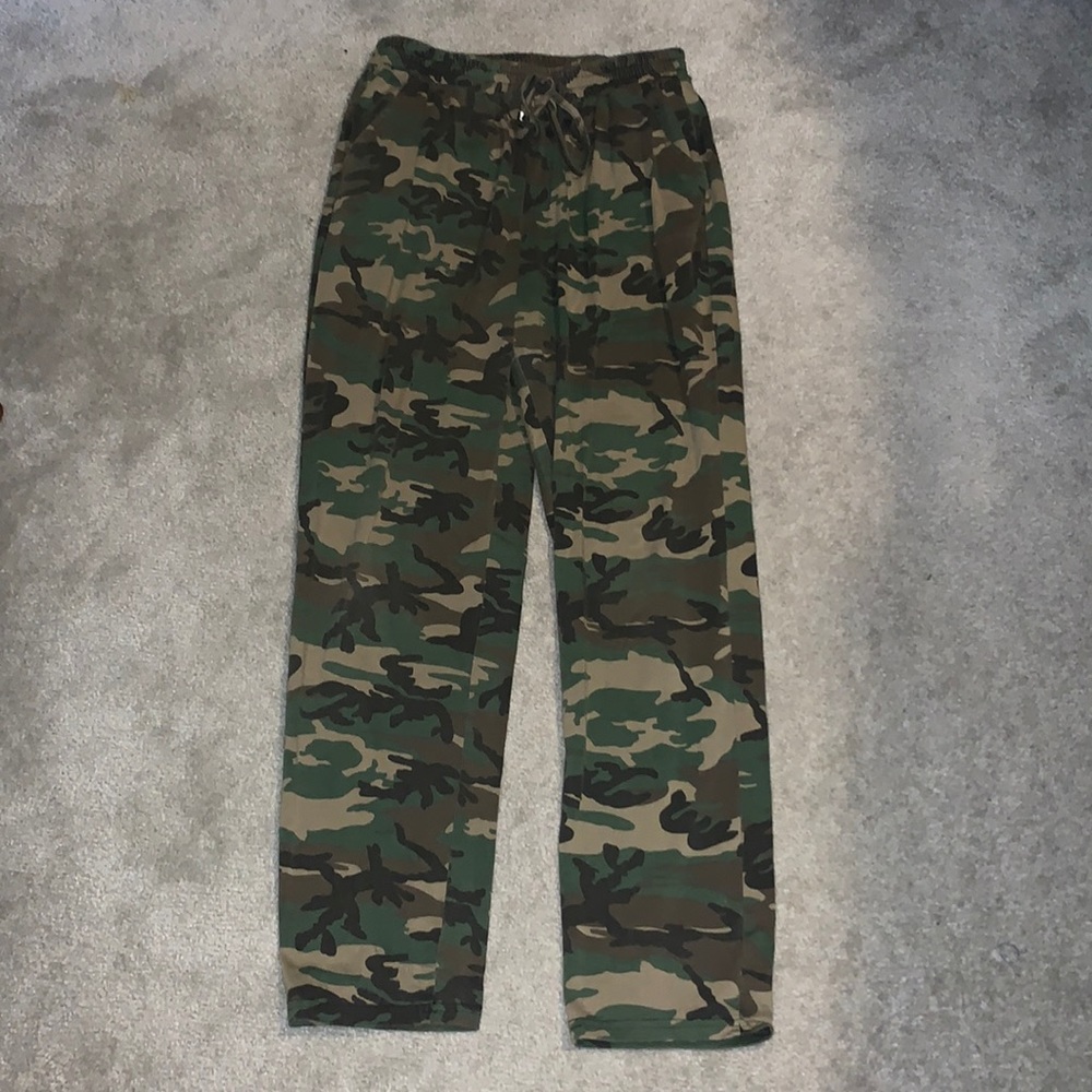 Loose Fitting Army Pants
